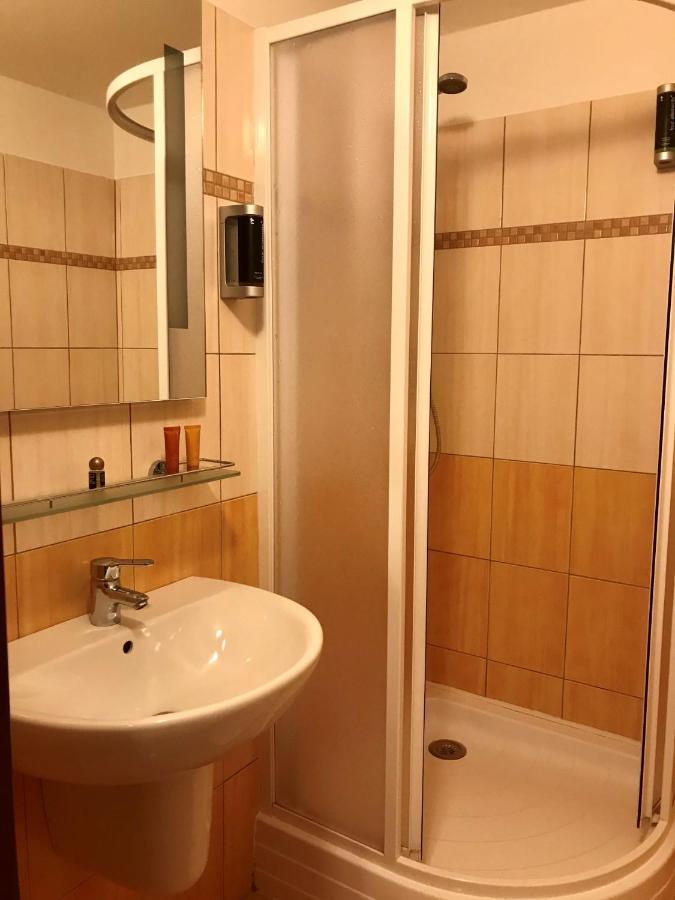 Hotel Bila Ruze 3*
