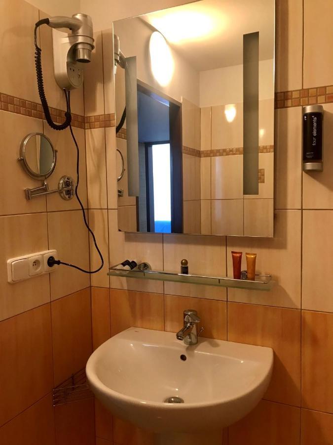 Hotel Bila Ruze 3*